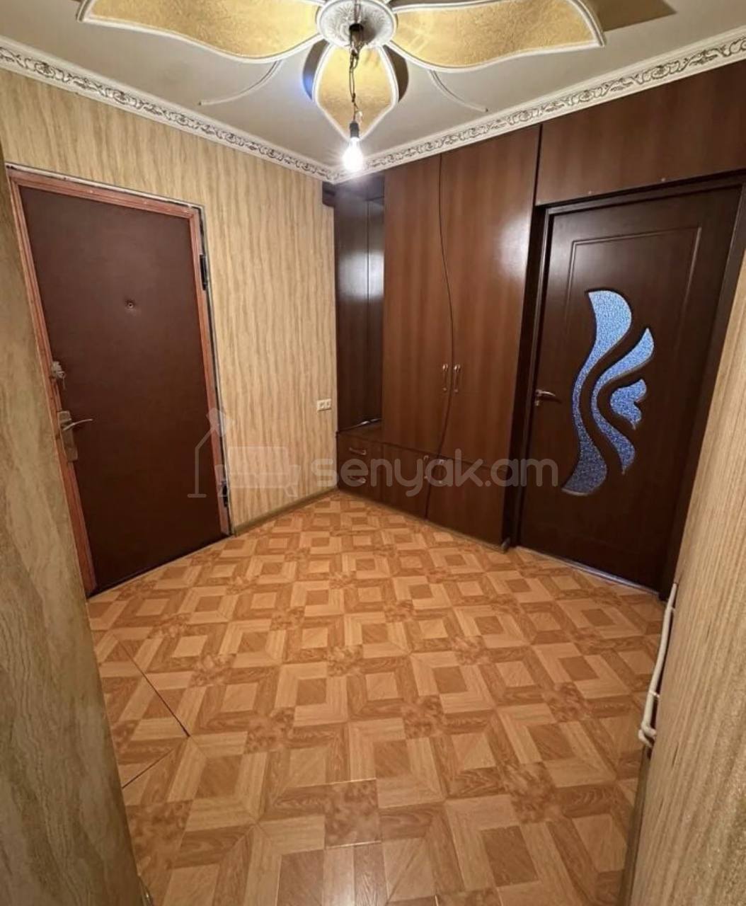 2 Սենյականոց Բնակարան Քարե Շենքում, 62քմ, 4/5 հարկ, Կոսմետիկ Վերանորոգված, Կահավորված