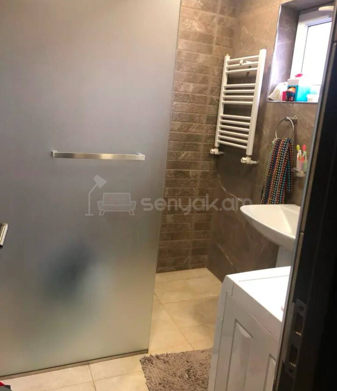 3 Սենյականոց Բնակարան, 64քմ, 7/10 հարկ, Կապիտալ Վերանորոգված, Կահավորված, Արևկող