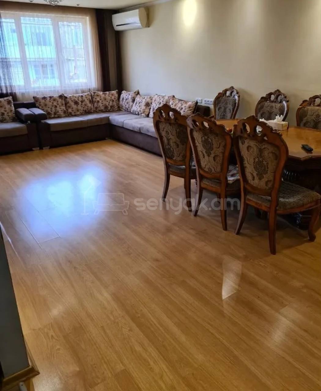 3 Սենյականոց Բնակարան Քարե Շենքում, 83քմ, 5/5 հարկ, Կապիտալ Վերանորոգված, Կահավորված, Արևկող