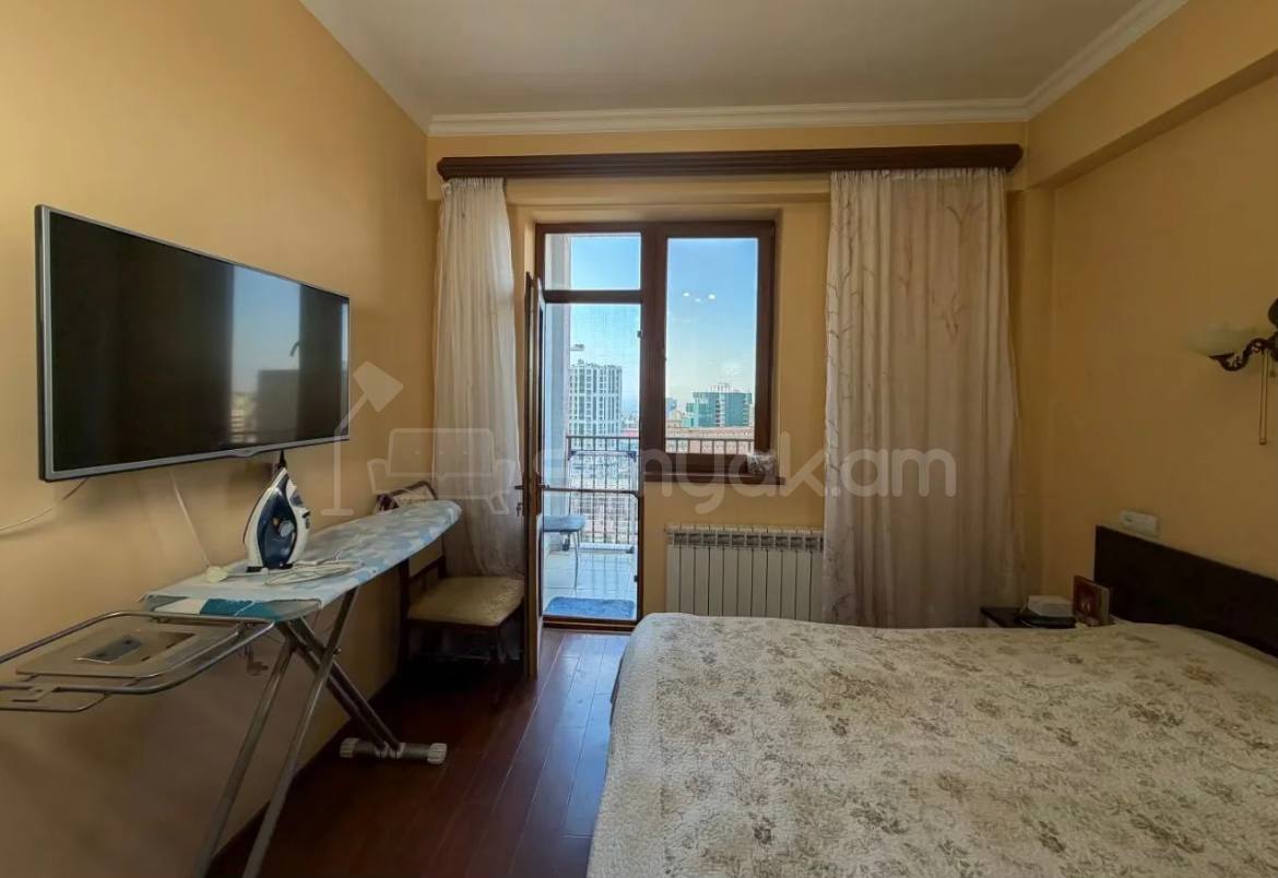 4 Սենյականոց Բնակարան Նորակառույցում, 140քմ, 8/14 հարկ, Դիզայներական Վերանորոգված