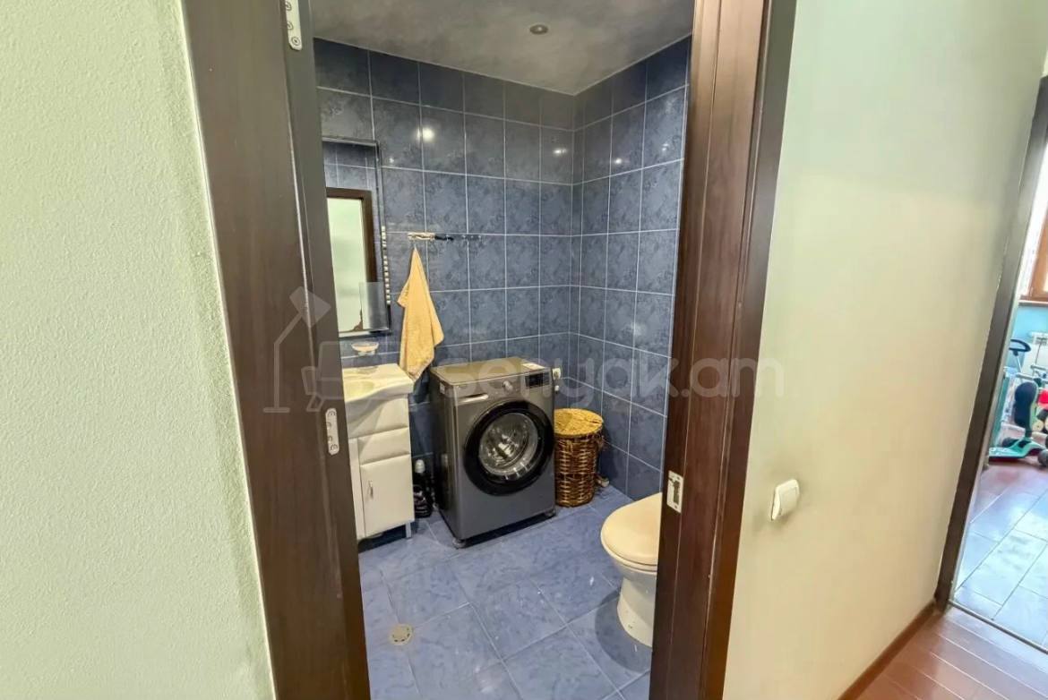 4 Սենյականոց Բնակարան Նորակառույցում, 140քմ, 8/14 հարկ, Դիզայներական Վերանորոգված