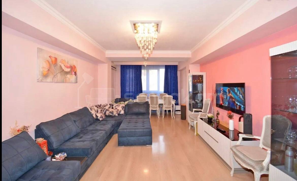 3 Սենյականոց Բնակարան, 90քմ, 2/9 հարկ, Կապիտալ Վերանորոգված