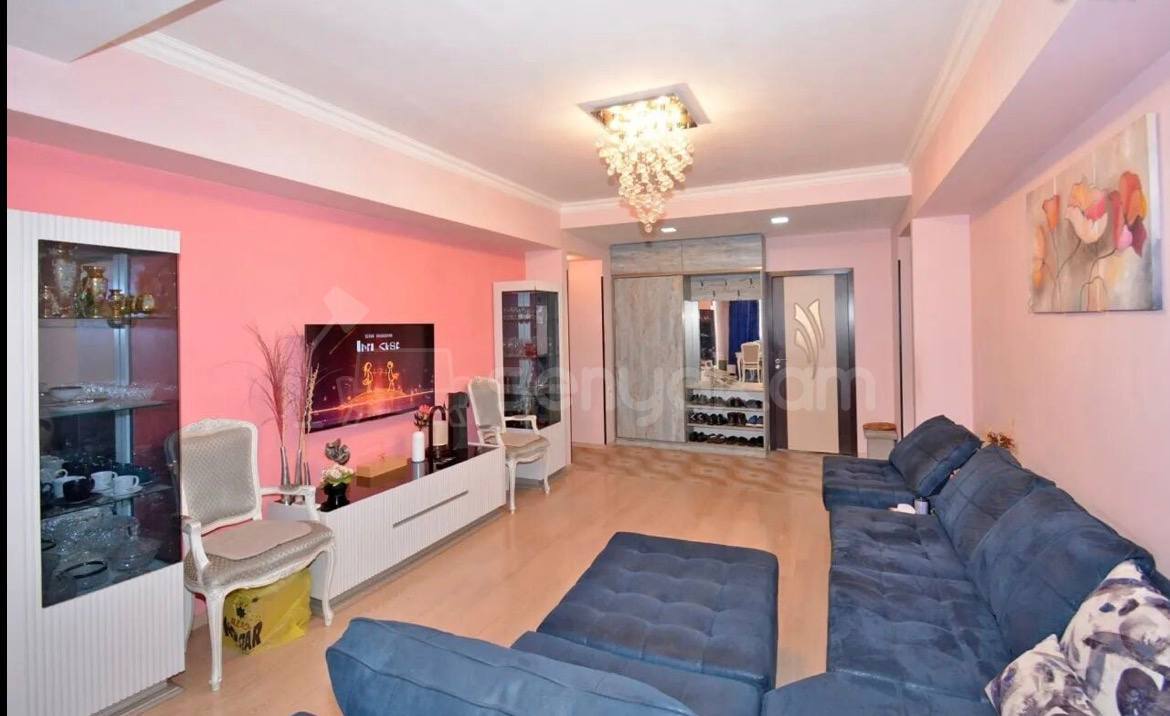 3 Սենյականոց Բնակարան, 90քմ, 2/9 հարկ, Կապիտալ Վերանորոգված