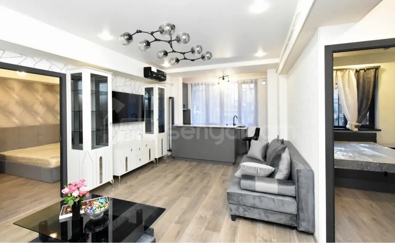 3 Սենյականոց Բնակարան, 63քմ, 2/9 հարկ, Դիզայներական Վերանորոգված