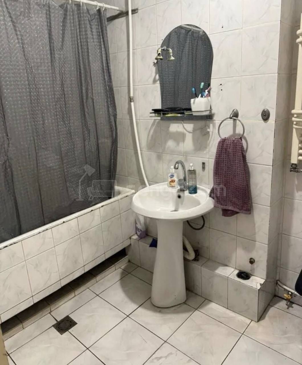 4 Սենյականոց Բնակարան Քարե Շենքում, 92քմ, 3/5 հարկ, Կապիտալ Վերանորոգված, Կահավորված