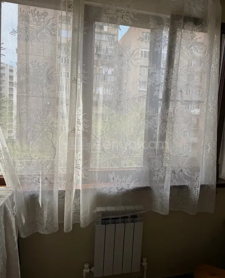 3 Սենյականոց Բնակարան, 88քմ, 2/9 հարկ, Պետական Վիճակում