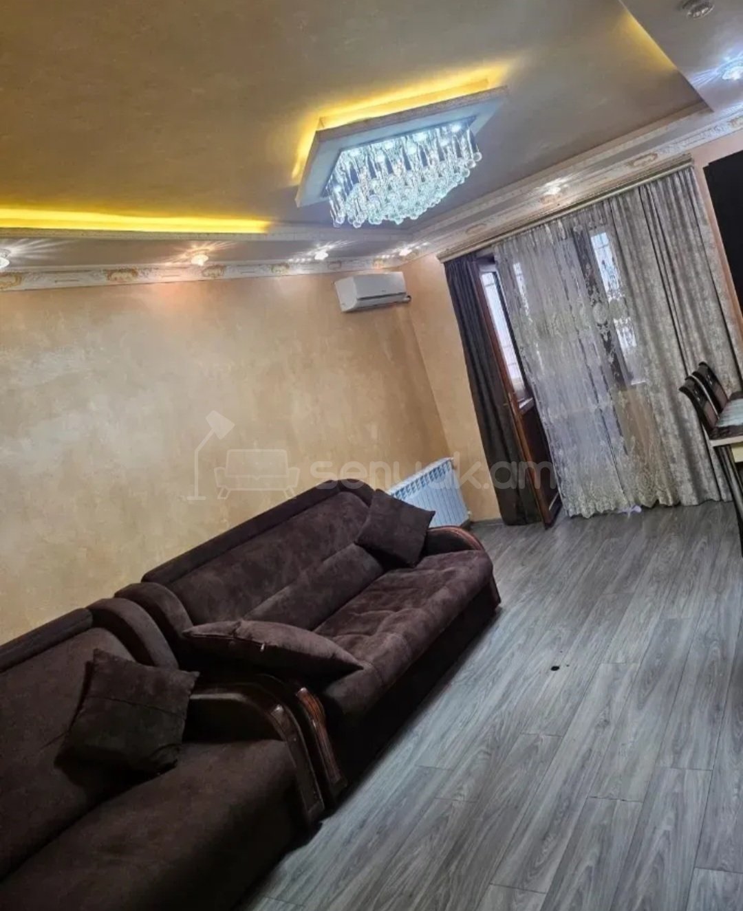 3 Սենյականոց Բնակարան Քարե Շենքում, 63քմ, 2/5 հարկ, Կապիտալ Վերանորոգված, Կահավորված, Արևկող