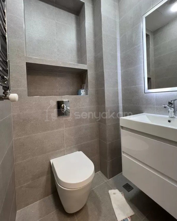 3 Սենյականոց Բնակարան Նորակառույցում, 92քմ, 4/20 հարկ, Դիզայներական Վերանորոգված, Կահավորված