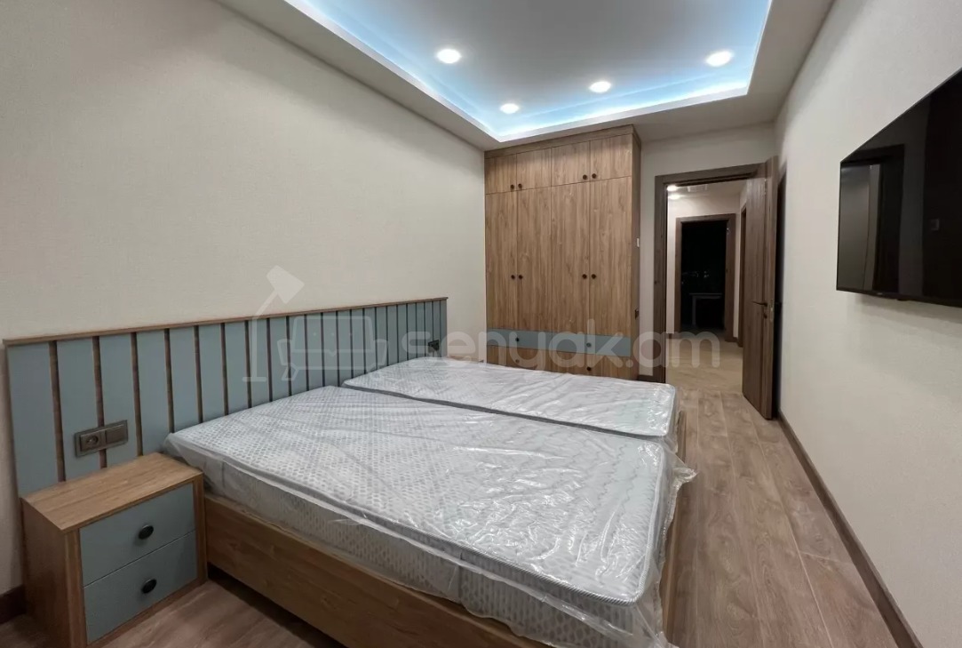 3 Սենյականոց Բնակարան Նորակառույցում, 92քմ, 4/20 հարկ, Դիզայներական Վերանորոգված, Կահավորված