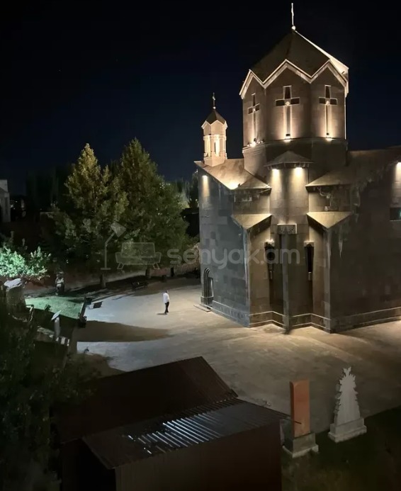 3 Սենյականոց Բնակարան Նորակառույցում, 92քմ, 4/20 հարկ, Դիզայներական Վերանորոգված, Կահավորված