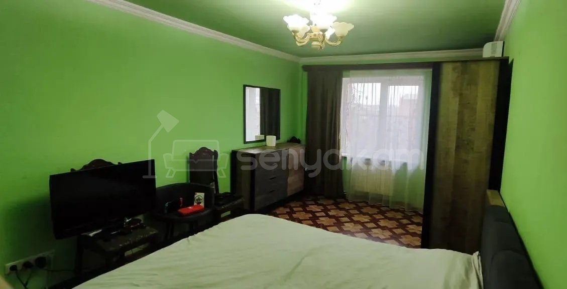 2 Սենյականոց Բնակարան Քարե Շենքում, 48քմ, 4/4 հարկ, Դիզայներական Վերանորոգված, Կահավորված