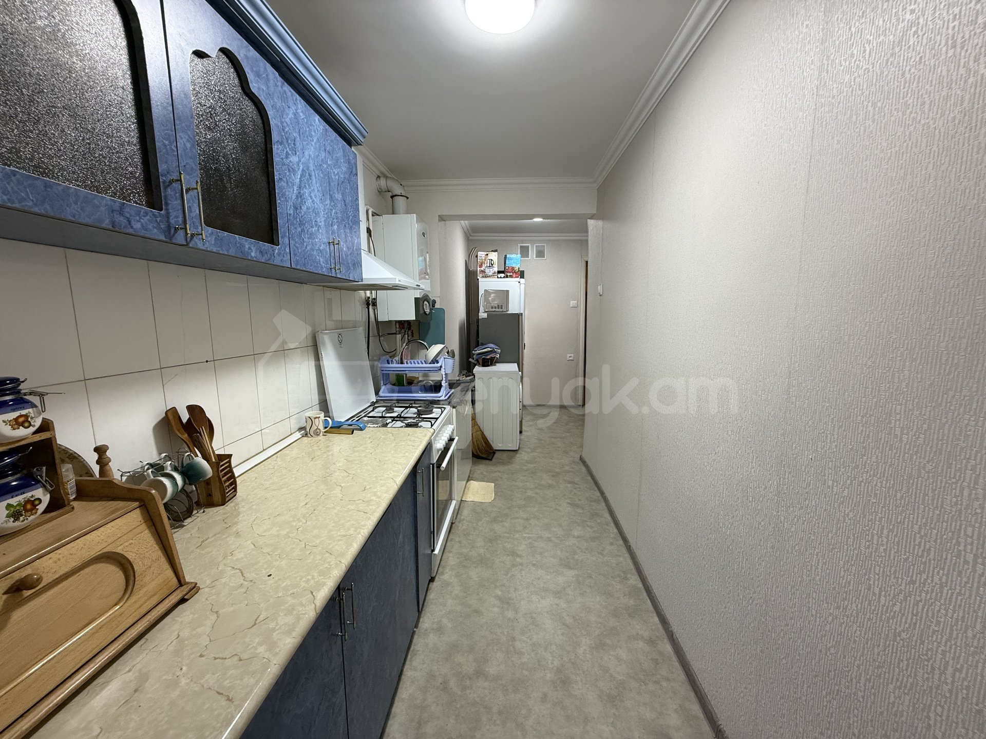 4 Սենյականոց Բնակարան, 77քմ, 4/4 հարկ, Նորմալ Վիճակում