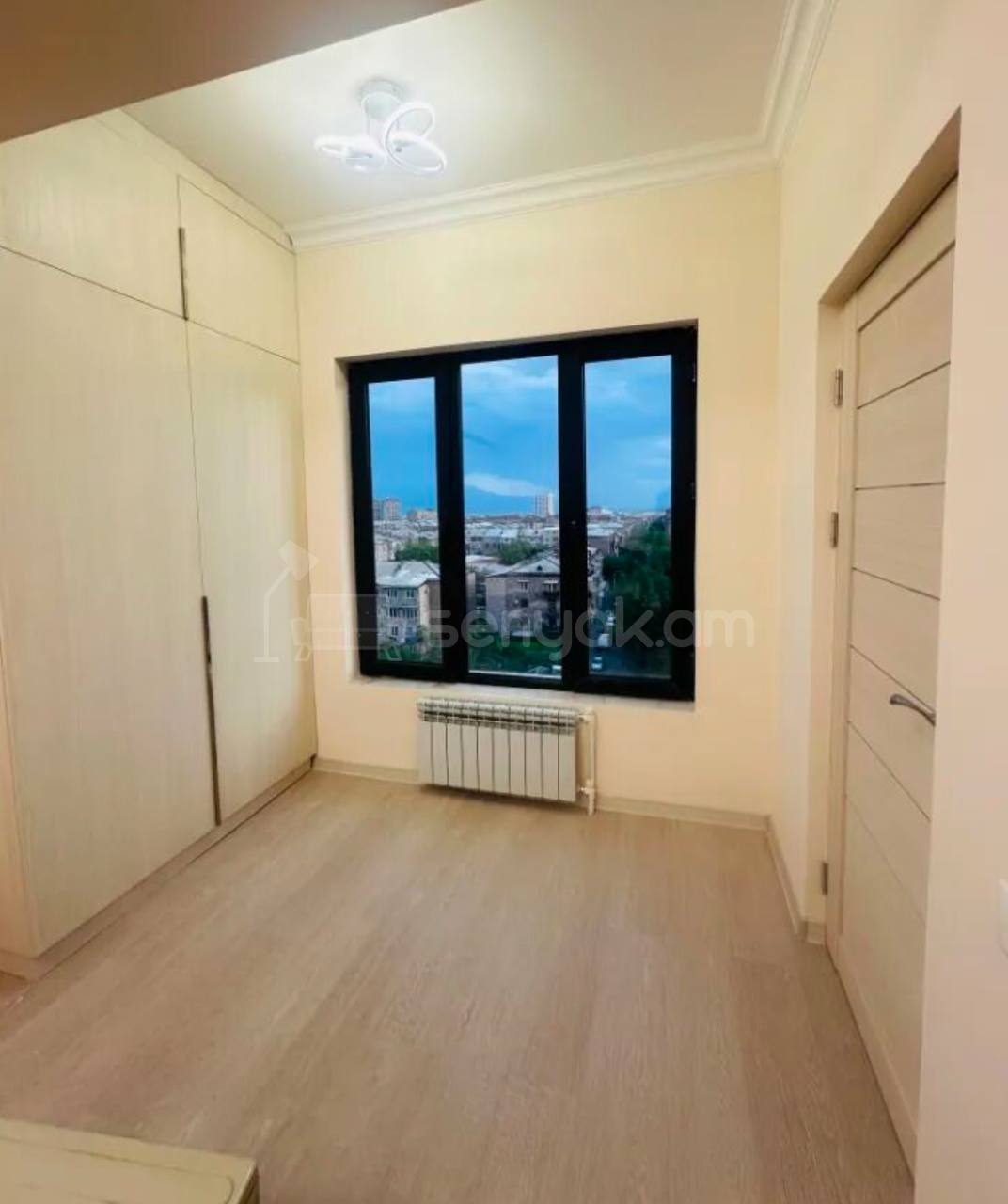 2 Սենյականոց Բնակարան, 53քմ, 8/10 հարկ, Կապիտալ Վերանորոգված, Կահավորված