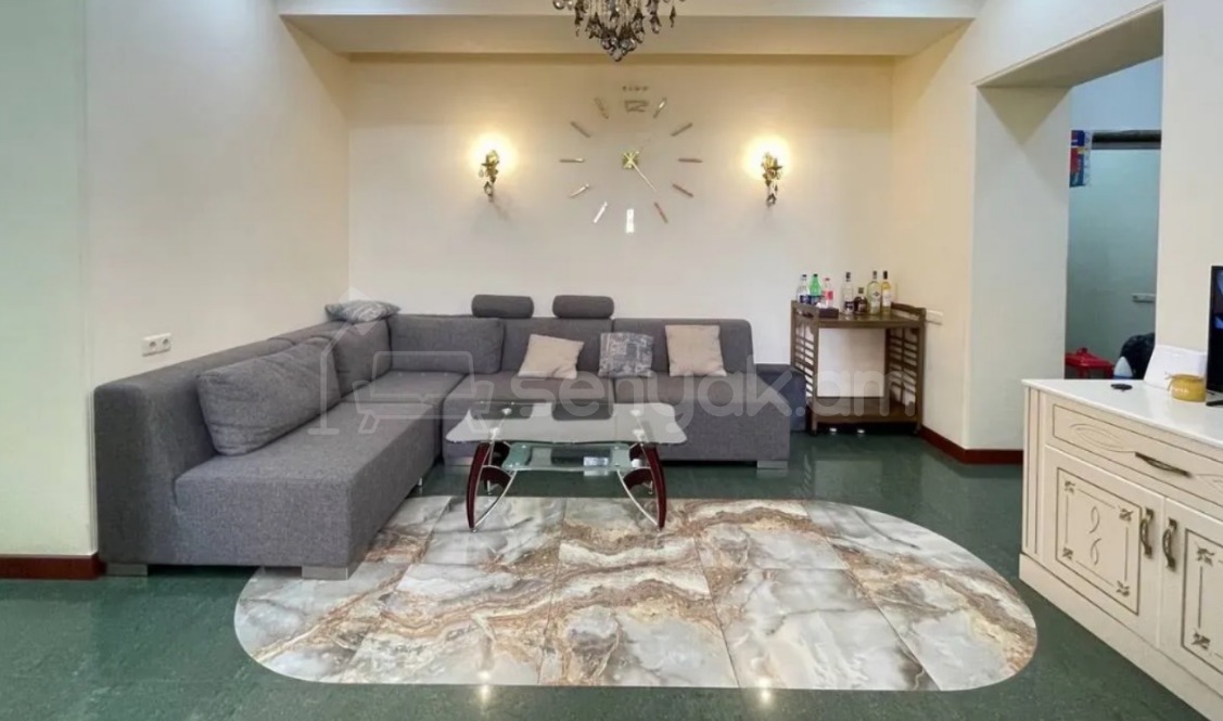 4 Սենյականոց Բնակարան Նորակառույցում, 130քմ, 5/10 հարկ, Դիզայներական Վերանորոգված, Կահավորված