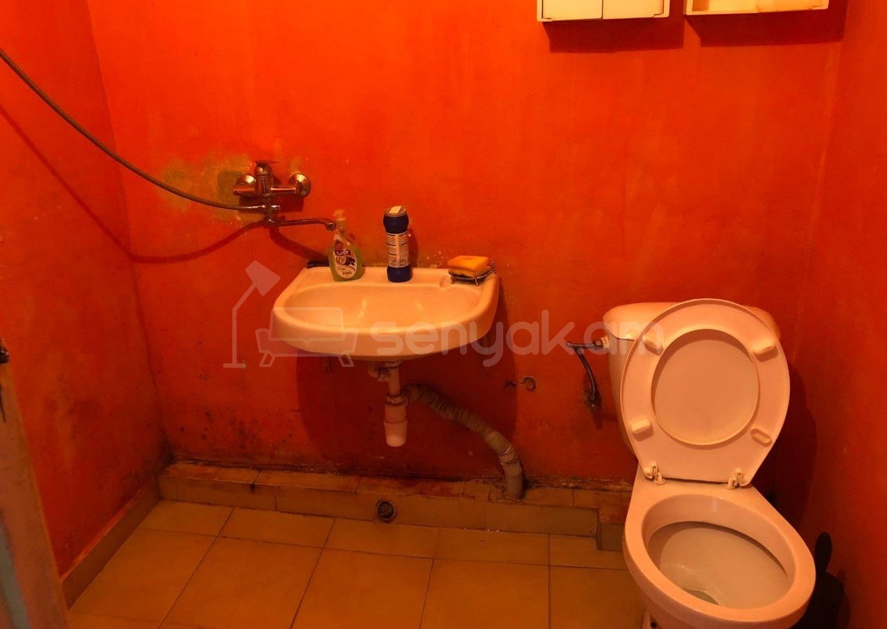 1 Սենյականոց Բնակարան, 45քմ, 8/9 հարկ, Նորմալ Վիճակում, Կահավորված