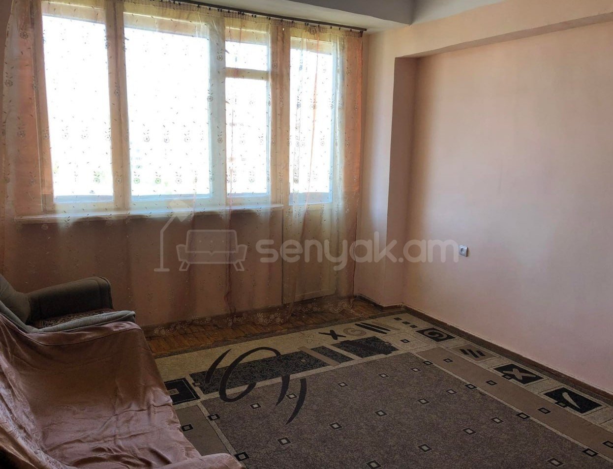 1 Սենյականոց Բնակարան, 45քմ, 8/9 հարկ, Նորմալ Վիճակում, Կահավորված