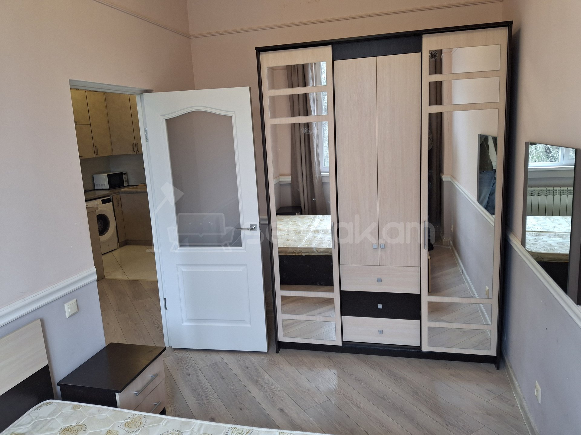 2 Սենյականոց Բնակարան Նորակառույց Քարե Շենքում, 43քմ, 2/7 հարկ, Կապիտալ Վերանորոգված, Կահավորված