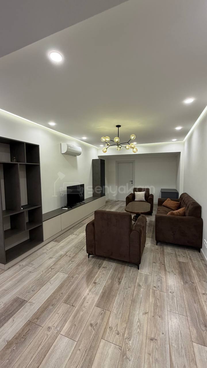 2 Սենյականոց Բնակարան Նորակառույցում, 68քմ, 3/5 հարկ, Դիզայներական Վերանորոգված, Կահավորված