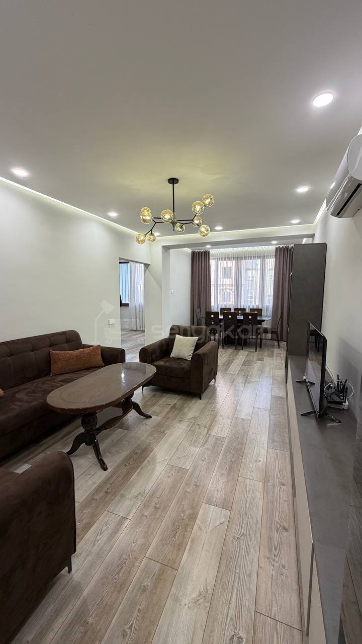 2 Սենյականոց Բնակարան Նորակառույցում, 68քմ, 3/5 հարկ, Դիզայներական Վերանորոգված, Կահավորված