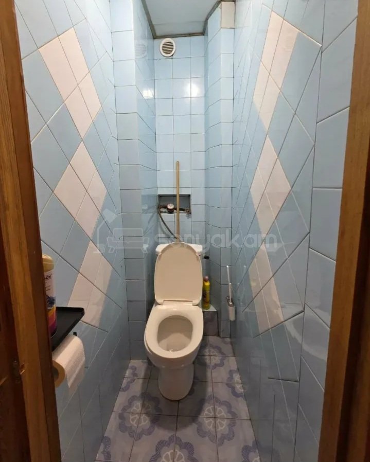 3 Սենյականոց Բնակարան Քարե Շենքում, 72քմ, 4/7 հարկ, Կոսմետիկ Վերանորոգված, Կահավորված