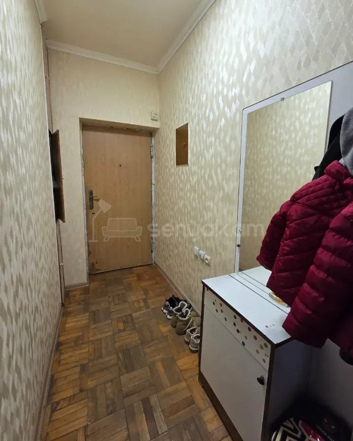 3 Սենյականոց Բնակարան Քարե Շենքում, 72քմ, 4/7 հարկ, Կոսմետիկ Վերանորոգված, Կահավորված