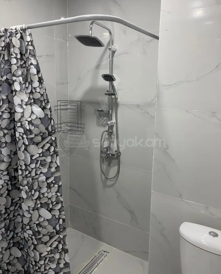 3 Սենյականոց Բնակարան Նորակառույց Քարե Շենքում, 61քմ, 3/12 հարկ, Դիզայներական Վերանորոգված, Կահավորված, Արևկող