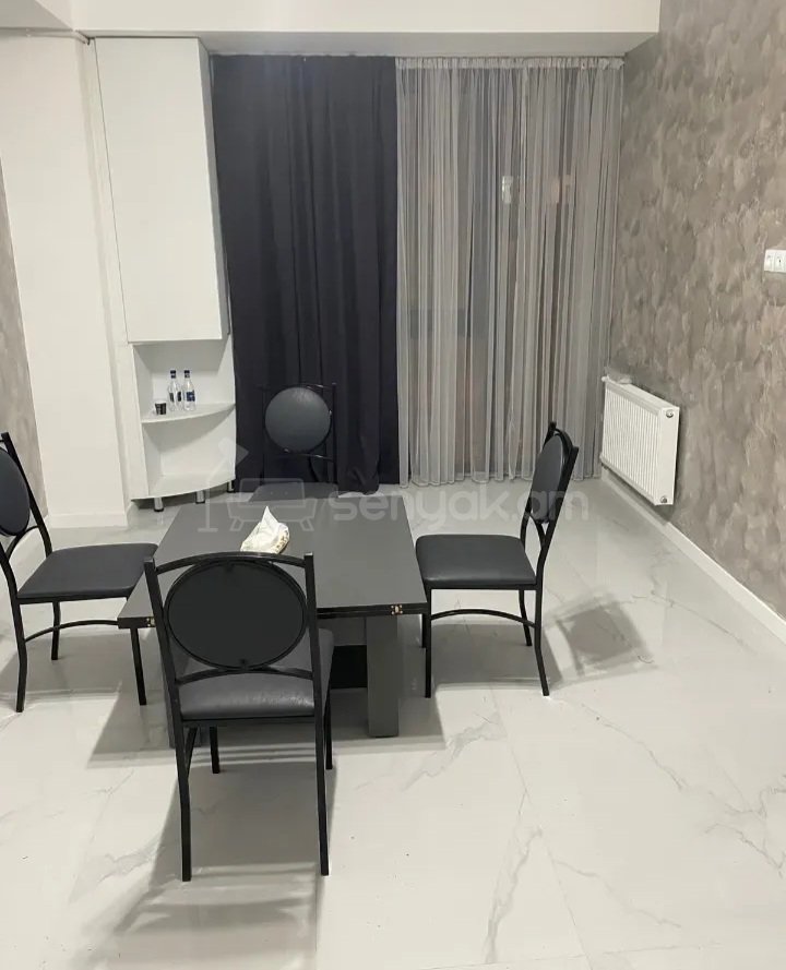 3 Սենյականոց Բնակարան Նորակառույց Քարե Շենքում, 61քմ, 3/12 հարկ, Դիզայներական Վերանորոգված, Կահավորված, Արևկող