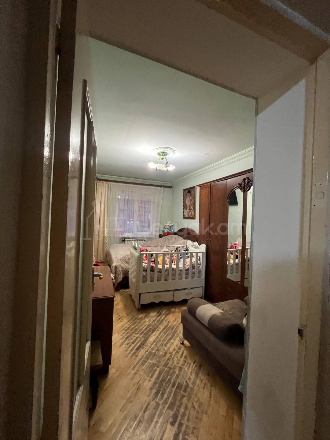 2 Սենյականոց Բնակարան Քարե Շենքում, 56քմ, 1/5 հարկ, Կոսմետիկ Վերանորոգված