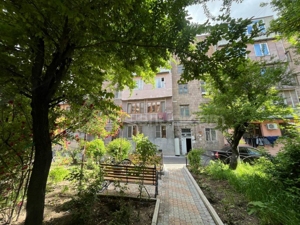 2 Սենյականոց Բնակարան Քարե Շենքում, 56քմ, 1/5 հարկ, Կոսմետիկ Վերանորոգված