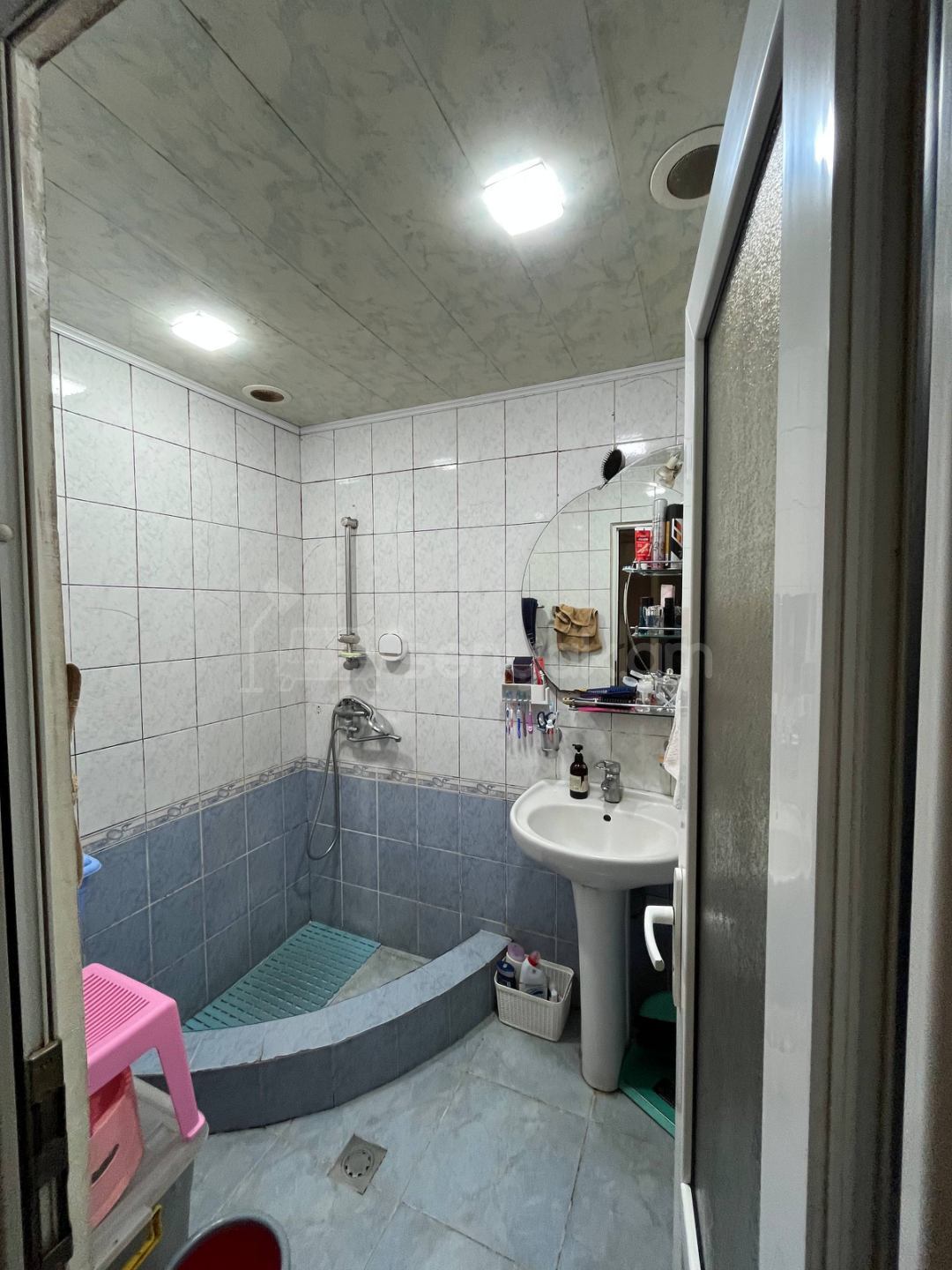 2 Սենյականոց Բնակարան Քարե Շենքում, 56քմ, 1/5 հարկ, Կոսմետիկ Վերանորոգված