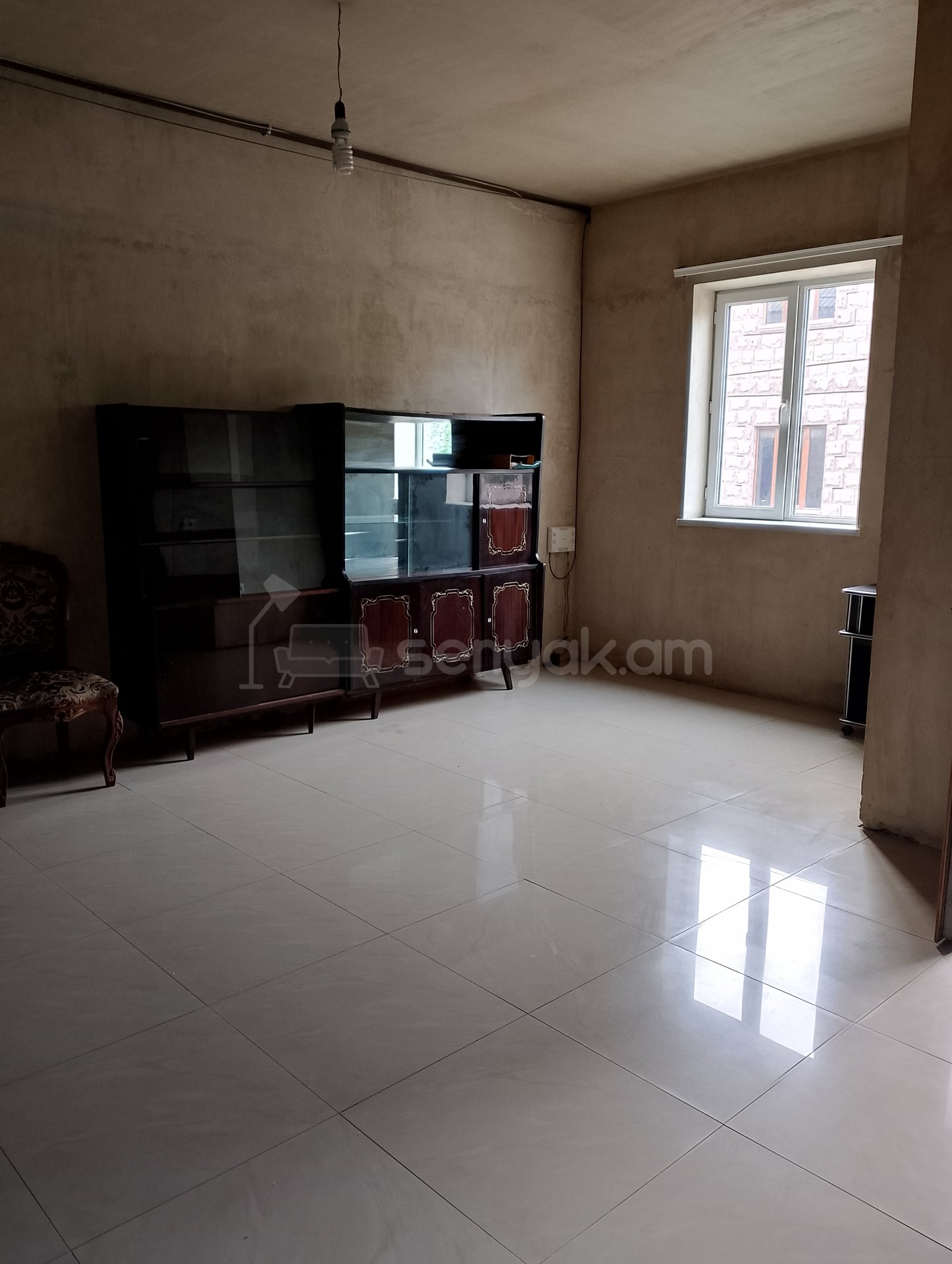 4 Սենյականոց Սեփական Տուն, 120քմ, Կոսմետիկ Վերանորոգված, Ավտոտնակով