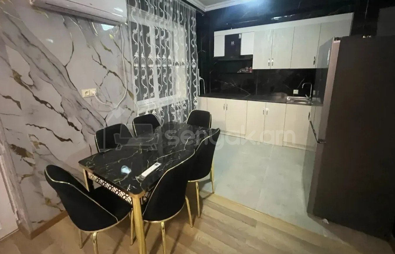 2 Սենյականոց Բնակարան Նորակառույցում, 55քմ, 2/4 հարկ, Դիզայներական Վերանորոգված, Կահավորված, Արևկող