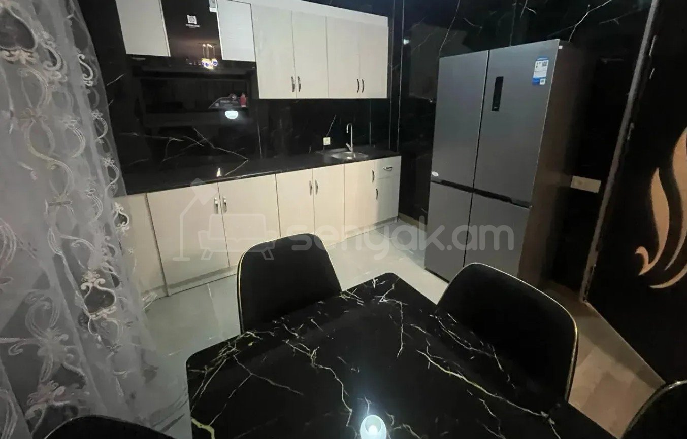 2 Սենյականոց Բնակարան Նորակառույցում, 55քմ, 2/4 հարկ, Դիզայներական Վերանորոգված, Կահավորված, Արևկող