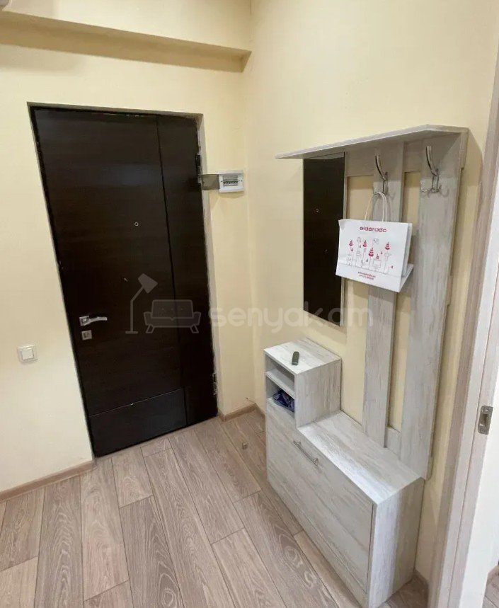 2 Սենյականոց Բնակարան Նորակառույցում, 50քմ, 15/17 հարկ, Կապիտալ Վերանորոգված, Կահավորված