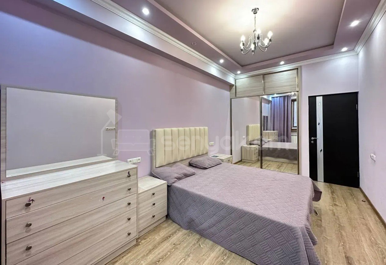 3 Սենյականոց Բնակարան, 80քմ, 4/12 հարկ, Կապիտալ Վերանորոգված, Կահավորված, Արևկող