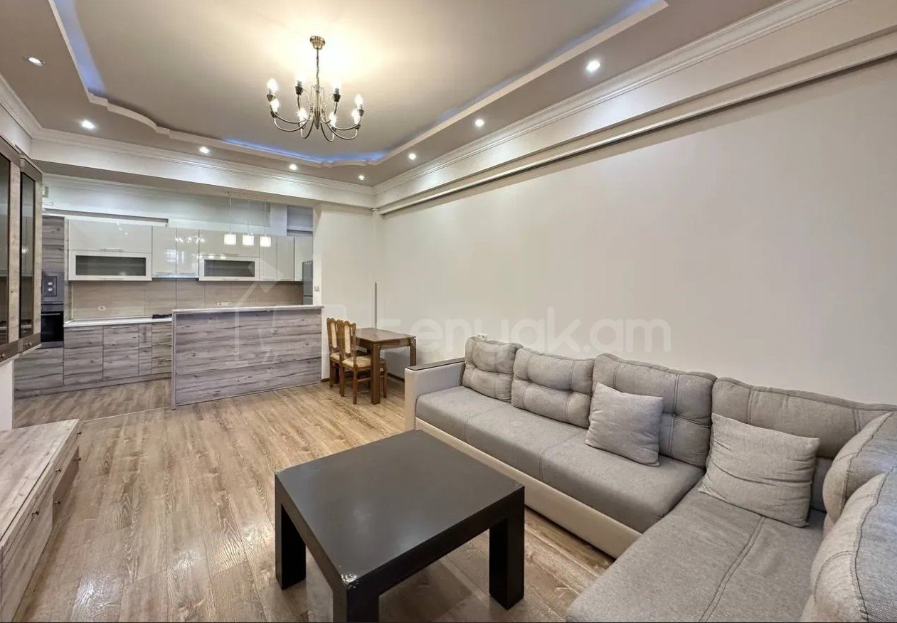 3 Սենյականոց Բնակարան, 80քմ, 4/12 հարկ, Կապիտալ Վերանորոգված, Կահավորված, Արևկող