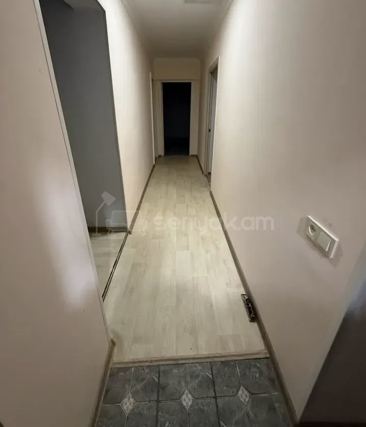 4 Սենյականոց Բնակարան, 88քմ, 6/9 հարկ, Կապիտալ Վերանորոգված, Կահավորված, Արևկող