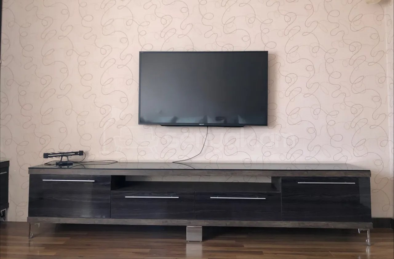 3 Սենյականոց Բնակարան Քարե Շենքում, 78քմ, 4/9 հարկ, Կապիտալ Վերանորոգված, Կահավորված