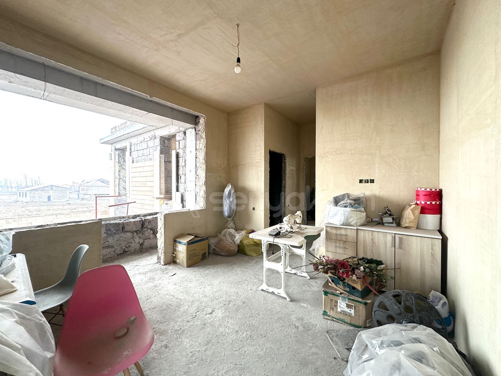 5 Սենյականոց Շքեղ Առանձնատուն, 300քմ, Լողավազանով, Ավտոտնակով