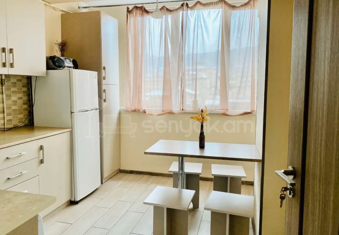 2 Սենյականոց Բնակարան, 60քմ, 4/14 հարկ, Կապիտալ Վերանորոգված, Կահավորված, Արևկող