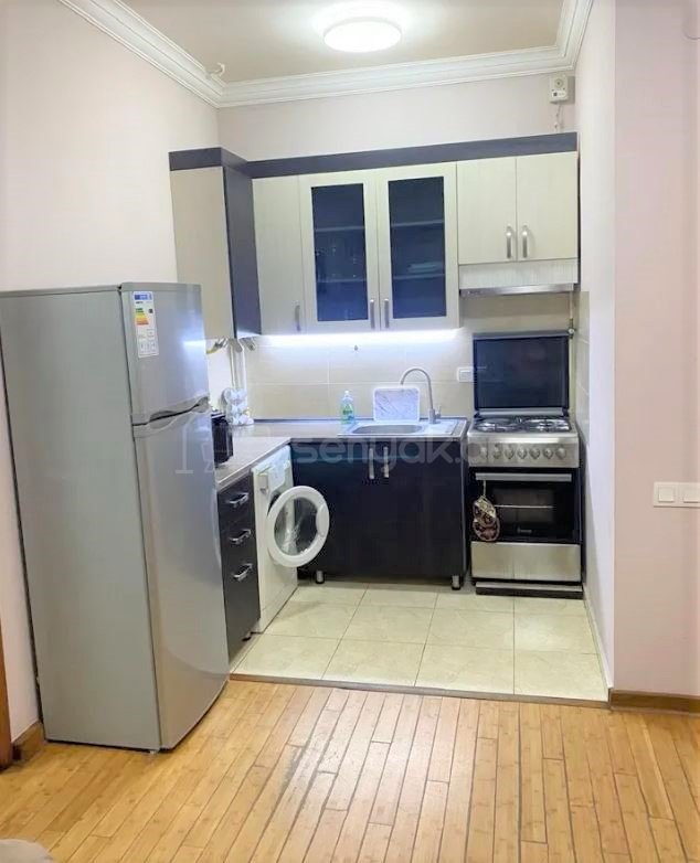 2 Սենյականոց Բնակարան Նորակառույցում, 42քմ, 2/14 հարկ, Կապիտալ Վերանորոգված, Կահավորված, Արևկող