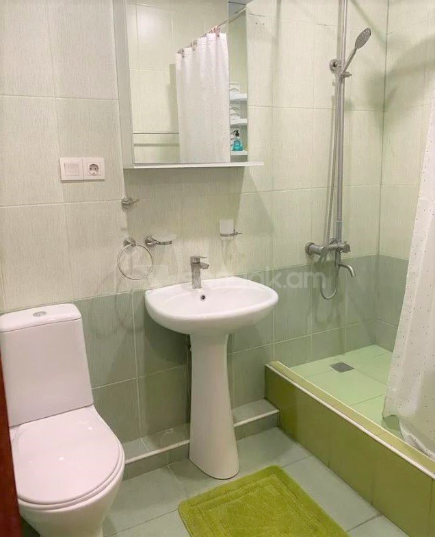 2 Սենյականոց Բնակարան Նորակառույցում, 42քմ, 2/14 հարկ, Կապիտալ Վերանորոգված, Կահավորված, Արևկող