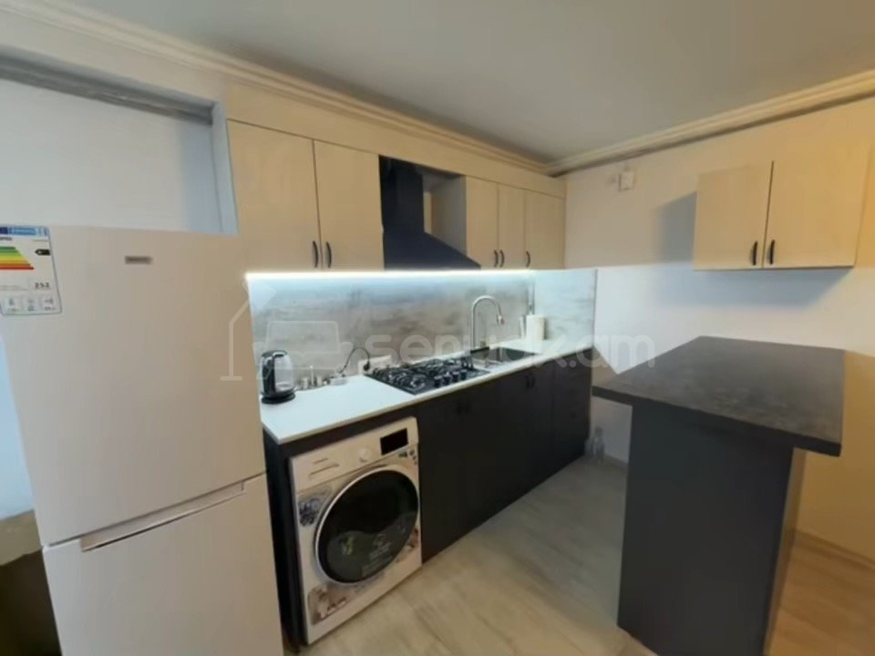 2 Սենյականոց Բնակարան Նորակառույց Քարե Շենքում, 40քմ, 3/5 հարկ, Դիզայներական Վերանորոգված, Կահավորված, Արևկող