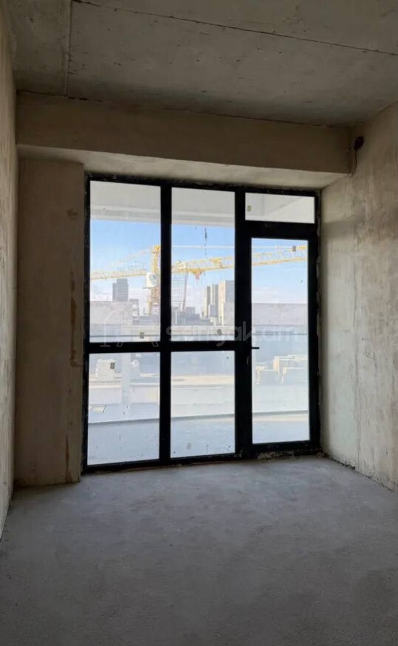 4 Սենյականոց Բնակարան, 132քմ, 10/16 հարկ, Զրոյական Վիճակում