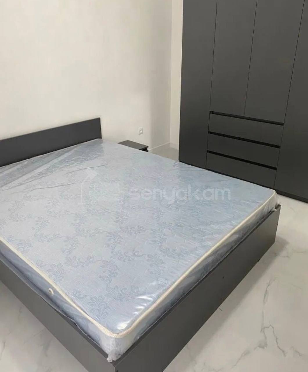 3 Սենյականոց Բնակարան, 61քմ, 3/12 հարկ, Կապիտալ Վերանորոգված, Կահավորված