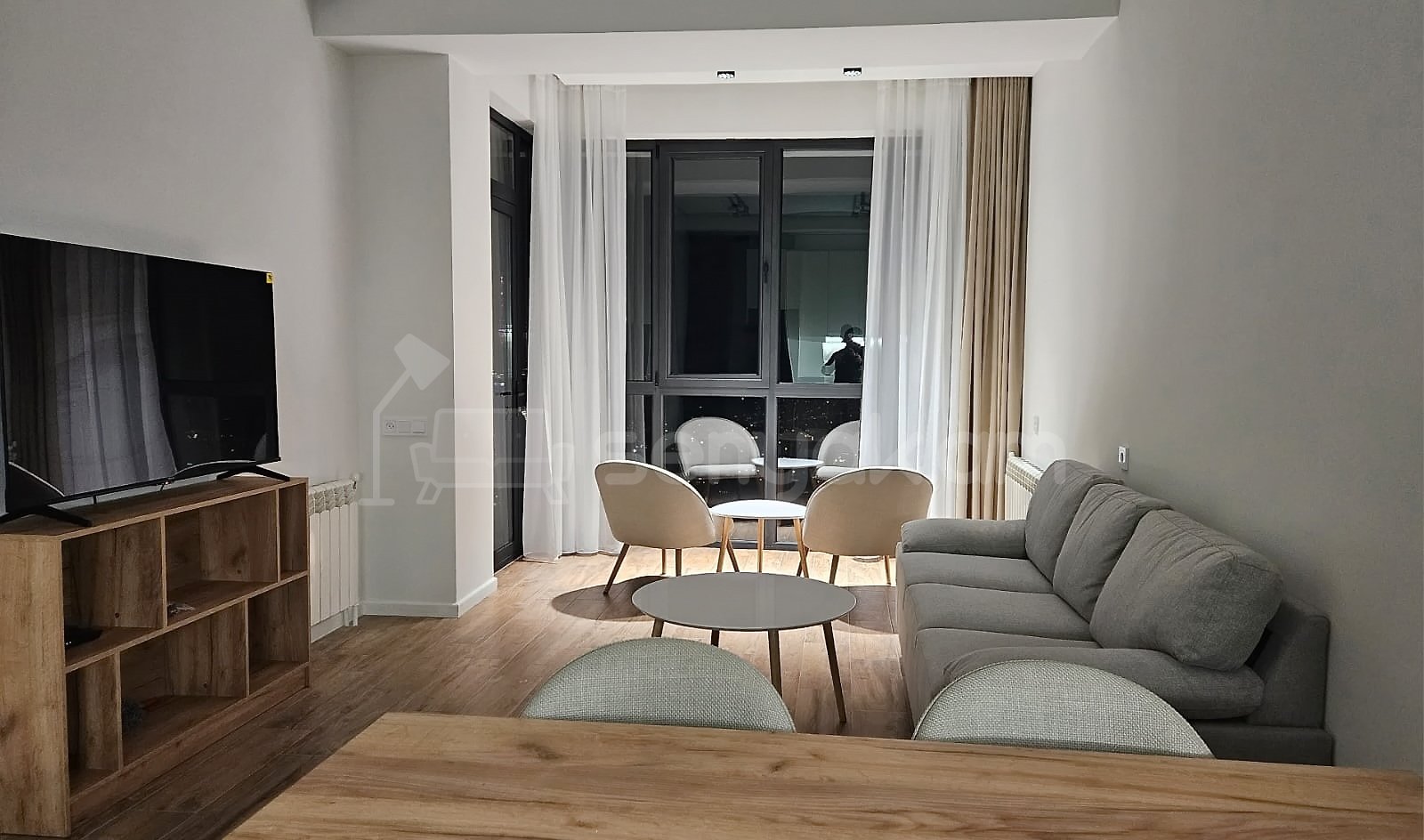 2 Սենյականոց Բնակարան Նորակառույցում, 65քմ, 15/16 հարկ, Դիզայներական Վերանորոգված, Կահավորված, Արևկող