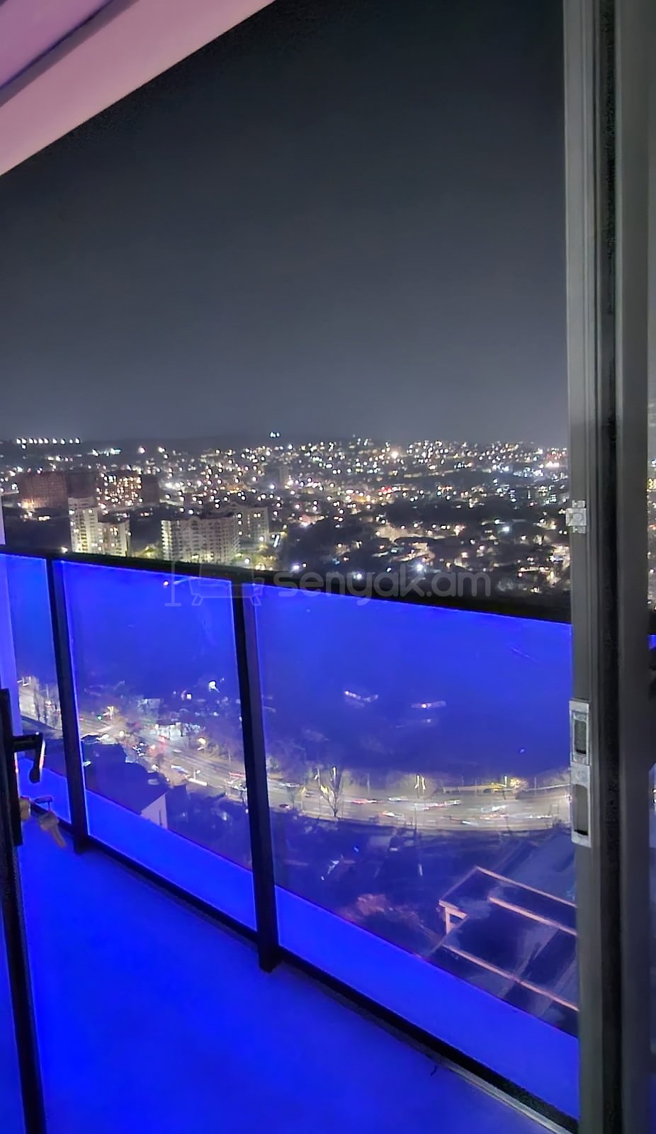 2 Սենյականոց Բնակարան Նորակառույցում, 65քմ, 15/16 հարկ, Դիզայներական Վերանորոգված, Կահավորված, Արևկող