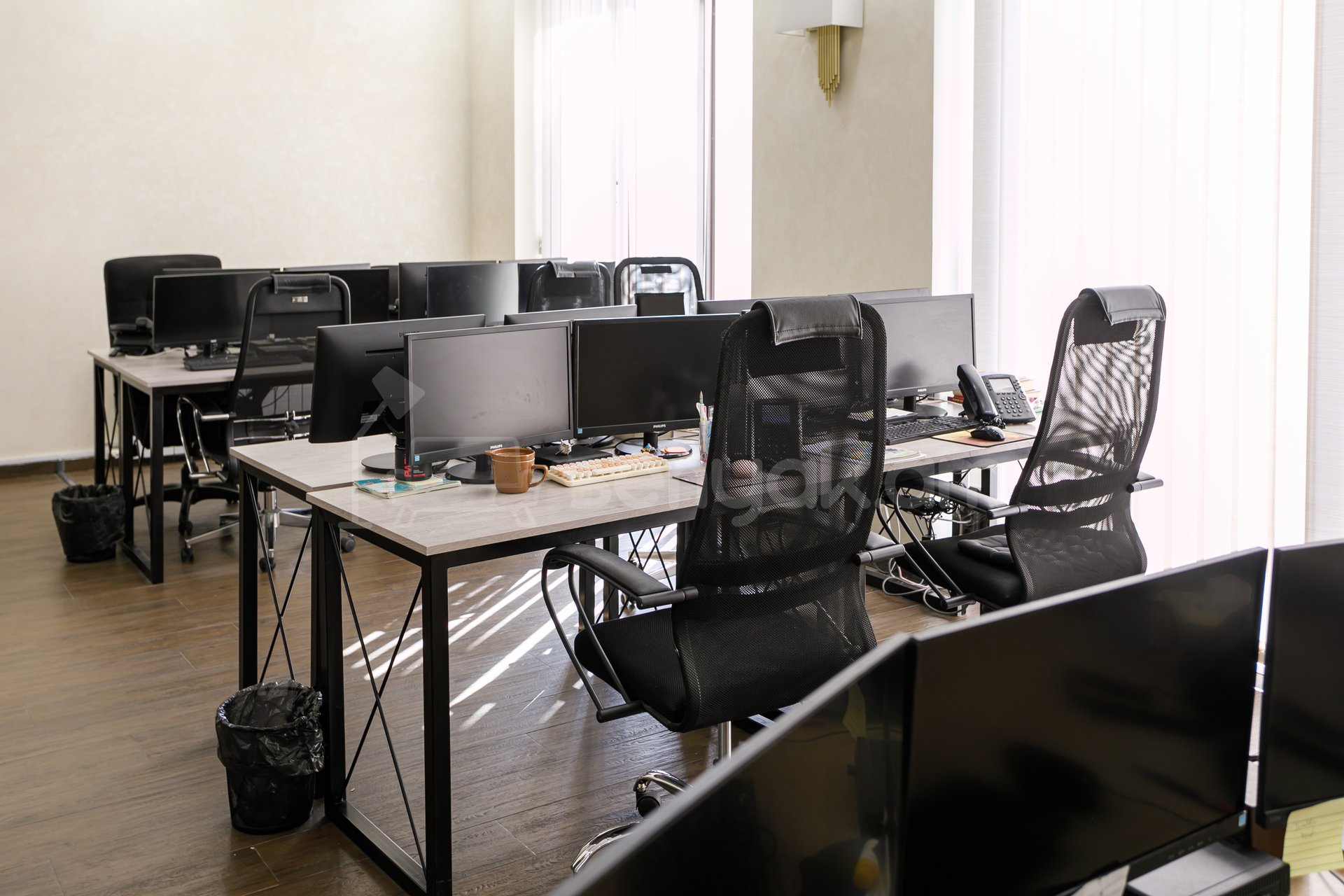 Նորակառույց Օֆիսային Տարածք, 390քմ