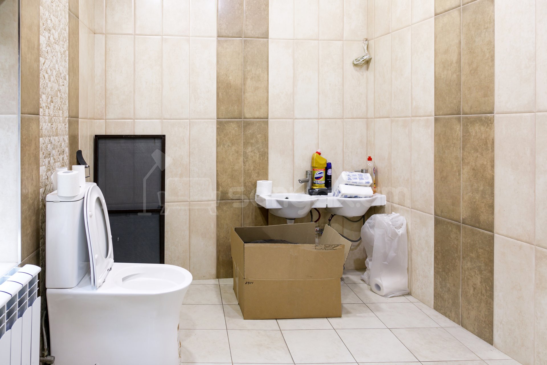 Նորակառույց Օֆիսային Տարածք, 390քմ