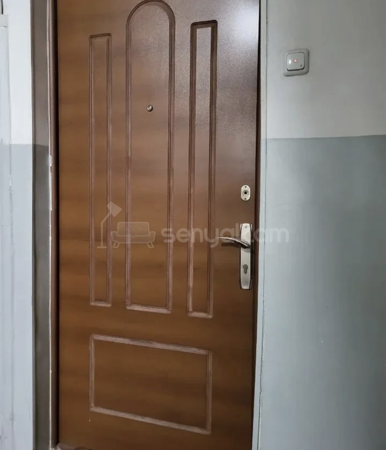 1 Սենյականոց Բնակարան Քարե Շենքում, 45քմ, 3/5 հարկ, Կապիտալ Վերանորոգված, Կահավորված